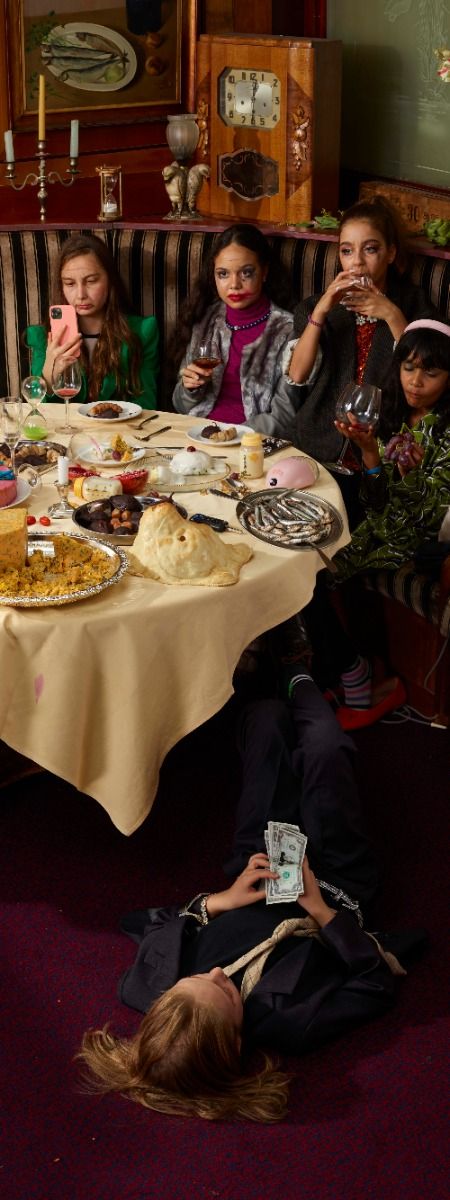 Josefin Arnell - Rembrandt is counting money